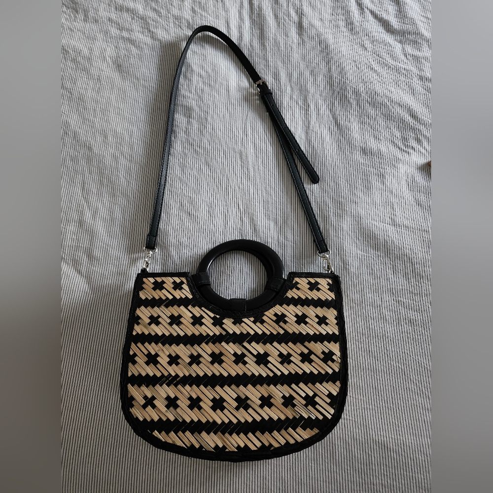 Black and Tan Straw Woven Handbag